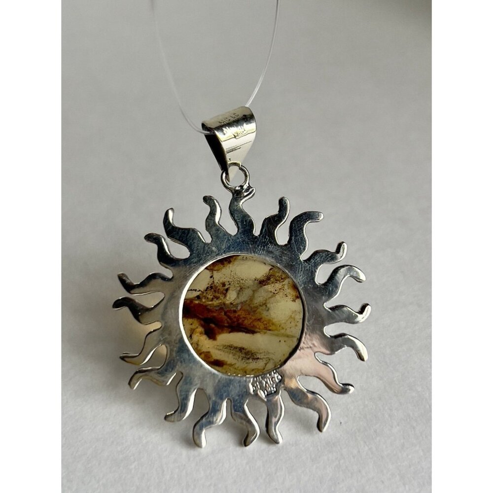 Sunburst Pendant – 925 Sterling Silver with Natural Amber - Picture 8 of 16